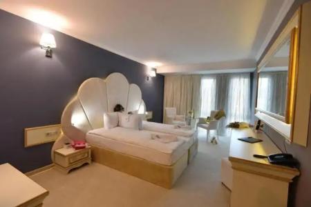 Best Boutique - 52