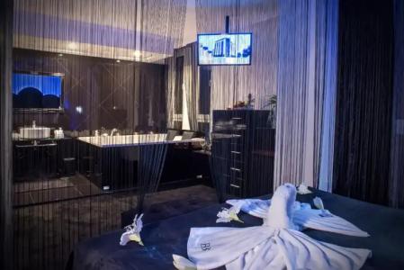 Best Boutique - 20