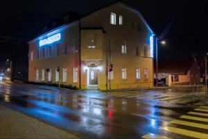 Hotel Maroon, Zagreb