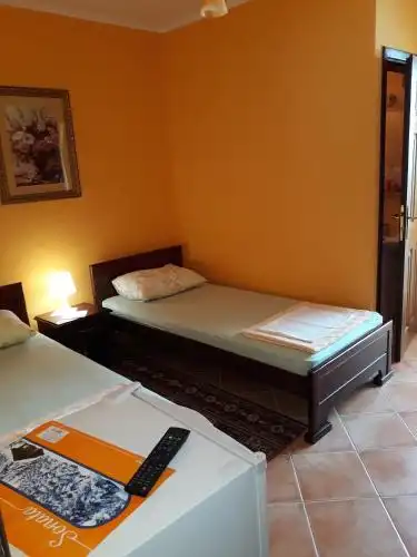 Guesthouse Djacic - 12