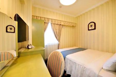 PACO OBIHIRO EKIMAE - 23