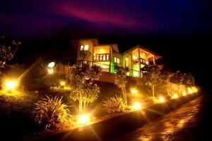 The Grand Hills, Kandy