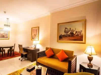 Mercure Dubai Barsha Heights Suites And Apartments - 138