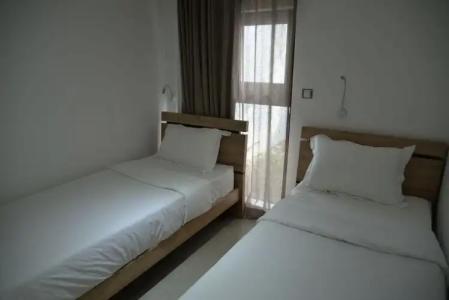 Toparadis Guest House - 1