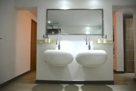 Toparadis Guest House - 5