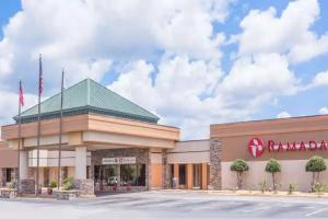Ramada by Wyndham Hotel, Macon