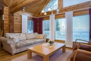 Guest House «Holiday Home Kannelpirtti 2», Ylamylly