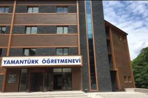 Yamanturk Ogretmenevi, Camlihemsin