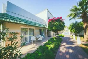 PINE BAY Boutique and Restaurant Hotel