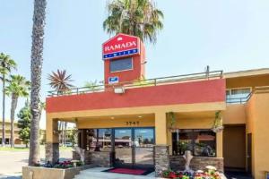 Ramada by Wyndham near SeaWorld Mission Beach, San Diego
