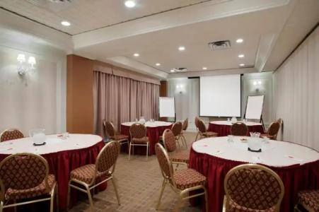Ramada by Wyndham St. John's - 43