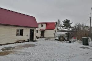 Guest House V 2, Gorelovo