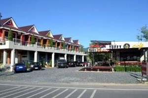 Toffee House, Nakhon Nayok