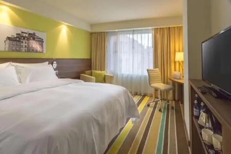 Hampton by Hilton Warsaw City Centre - 4