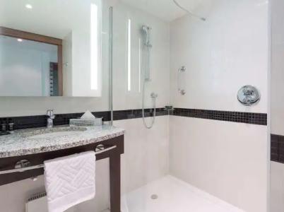 Hampton by Hilton Warsaw City Centre - 9