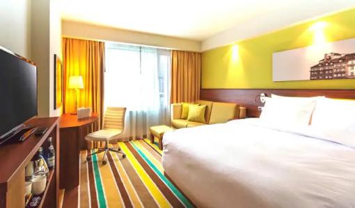 Hampton by Hilton Warsaw City Centre - 8