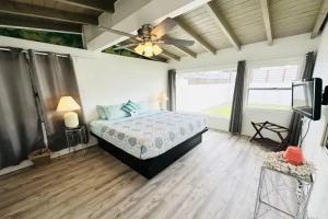 A PLACE IN THE SUN Hotel - ADULTS ONLY Big Units, Privacy Gardens & Heated Pool & Spa in 1 Acre Park Prime Location, PET Friendly, TOP Midcentury Modern Boutique Hotel, Palm Springs