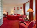 Double Wedding Suite