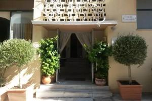 Adam's Hotel, Athens