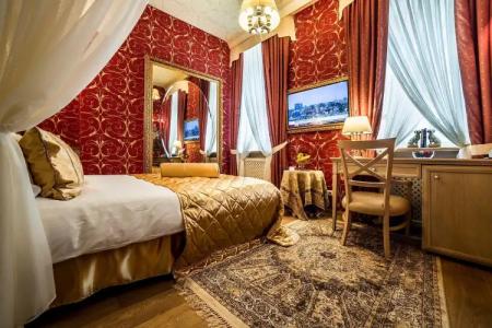 Imperial & Restaurant - 50