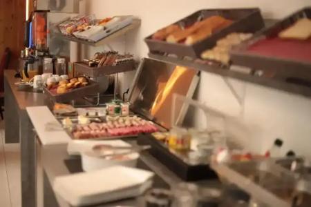 Hôtel Brésil Opéra SPA - 13