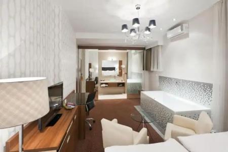 Pytloun City Boutique - 124