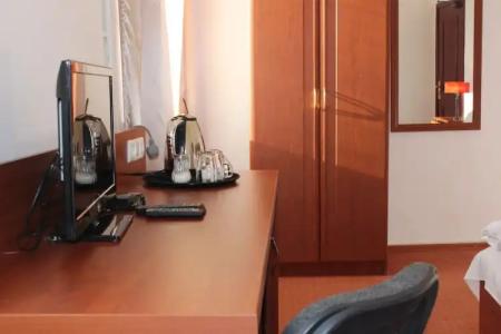 Diligence & Restaurant - 6