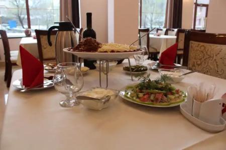 Diligence & Restaurant - 31