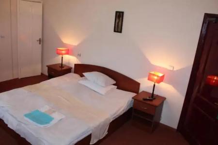 Diligence & Restaurant - 37