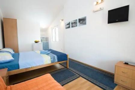 Apartments Ivanovic - 9