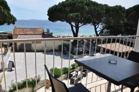 Lhtel de la plage - 84