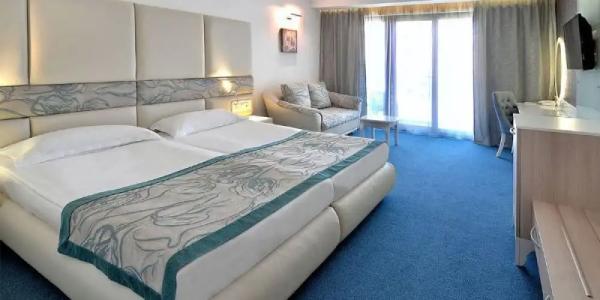 GRIFID Metropol - Premium All inclusive & Private Beach - Adults Only - 41