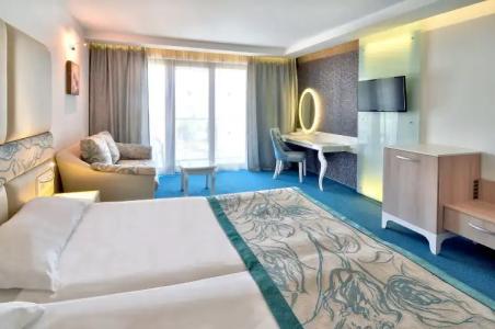 GRIFID Metropol - Premium All inclusive & Private Beach - Adults Only - 2