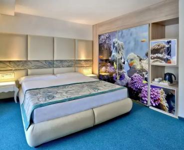 GRIFID Metropol - Premium All inclusive & Private Beach - Adults Only - 5