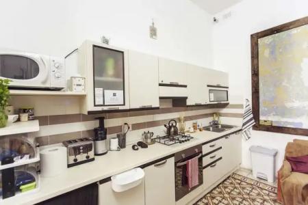 Granny's Inn Hostel - 14