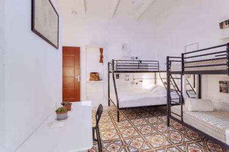 Granny's Inn Hostel - 36