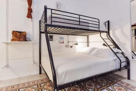 Granny's Inn Hostel - 39