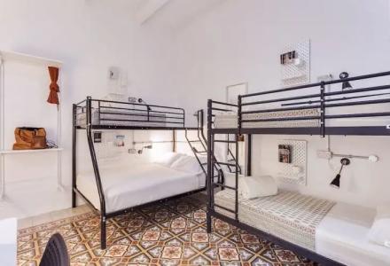 Granny's Inn Hostel - 37