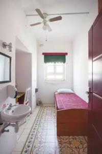 Granny's Inn Hostel - 7