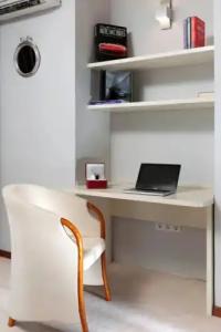 Boban Luxury Suites - 99