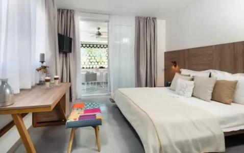 Boban Luxury Suites - 64