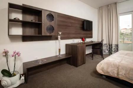 Boban Luxury Suites - 50