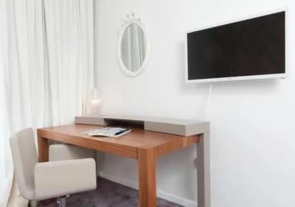 Boban Luxury Suites - 93