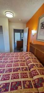 Anaheim National Inn - 116