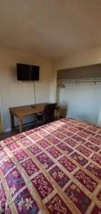 Anaheim National Inn - 100