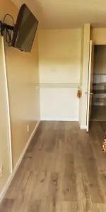 Anaheim National Inn - 37