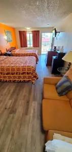 Anaheim National Inn - 55