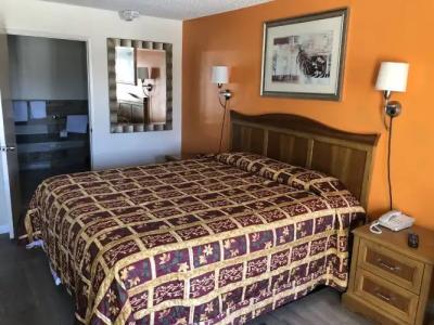 Anaheim National Inn - 32