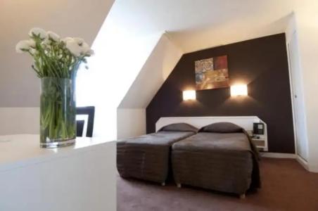 Hôtel Almarine Eiffel by Malone - 28