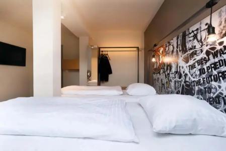 Courtyard New York Manhattan/Times Square West - 4